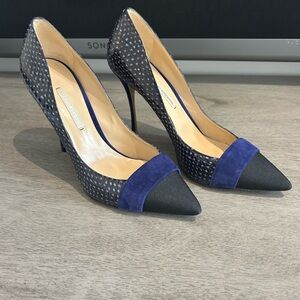 Nicholas Kirkwood Black and Blue Stiletto Heels
